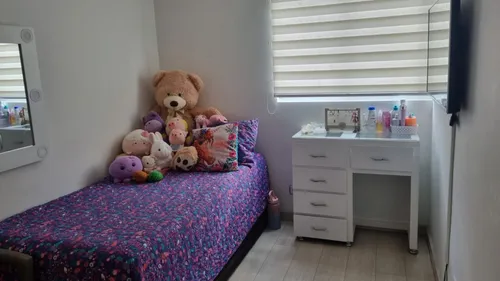 Apartamento En Venta En La Ferrería. Cod V17026