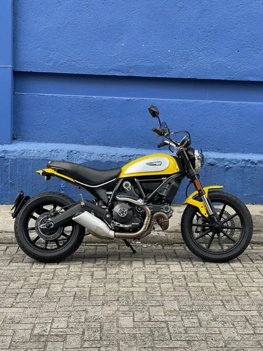 Ducati Scrambler 800 Icon