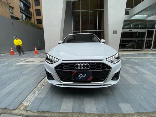 Audi A4 45 TFSI Quattro Progressive