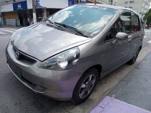 Imagem 1 de 10 de Honda Fit 2004