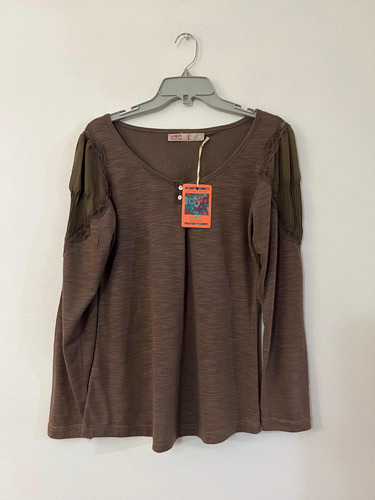 Polera Elástica Marca Mor Talla L Taupe