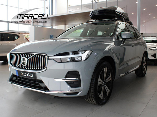 Volvo XC60 2.0 T8 Plus