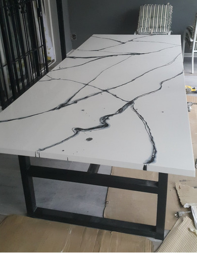 Imagen 3 de 6 de Mesas Y Mesadas De Porcelanato Liquido A Medida