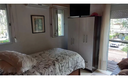 Venta Casa 3 Dormitorios Y Piscina En A 100 Mts De La Playa En Balneario Buenos Aires