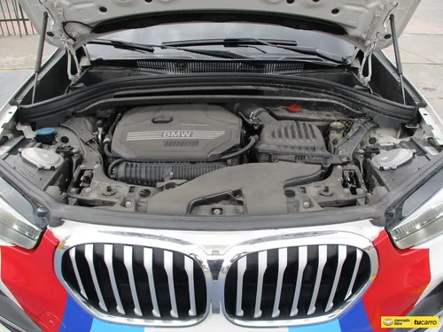 BMW X1 SDRIVE 20i 2000CC AT AA