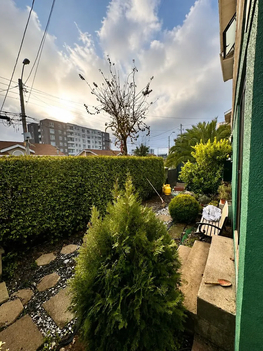 Imagen 2 de 20 de Casa Familiar Con Amplios Espacios Exteriores Reñaca Alto