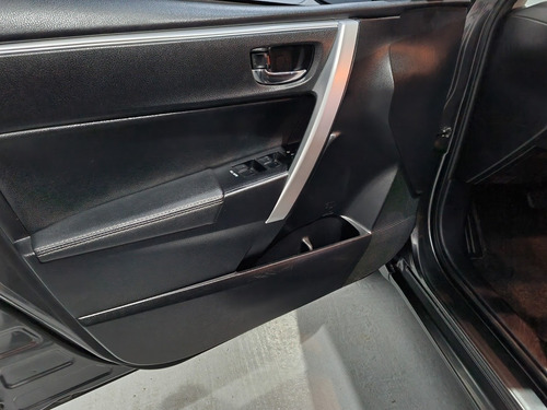 Toyota Corolla 2017 1.8 Se-g Cvt 140cv