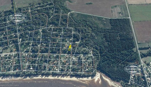 Venta De Terreno En Balneario Santa Ana, Departamento De Colonia.