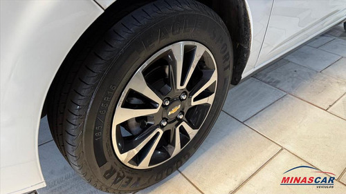 Chevrolet Onix 1.4 MPFI EFFECT 8V FLEX 4P AUTOMÁTICO