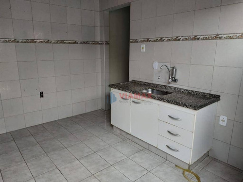 Venda De Uma Ótima Casa De 2 Dormitórios, 1 Suite, 2 Garagens.novo Horizonte Sjc - Ca0586
