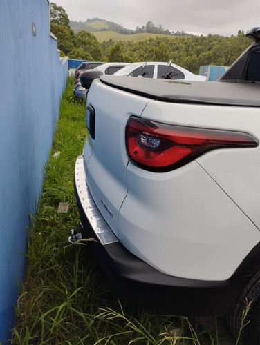 Imagem 3 de 14 de Fiat Toro 2020 1.8 16v Freedom Flex 4x2 Aut. 4p