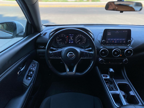 Nissan Sentra 2.0 Advance Cvt