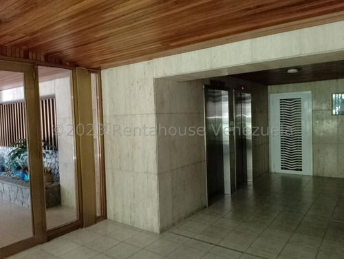 Apartamento En Venta En Prados Del Este #24-5631 Yosmil Carrero