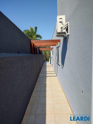 Imagem 7 de 8 de Casa Em Condomínio - Condomínio Arujá Country Club - Sp - 592065