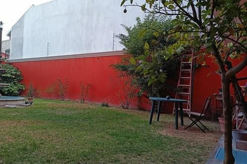 Imagen 14 de 17 de Terreno Bardeado En Real Del Valle, Con Pequeño Departamento Al Fondo.