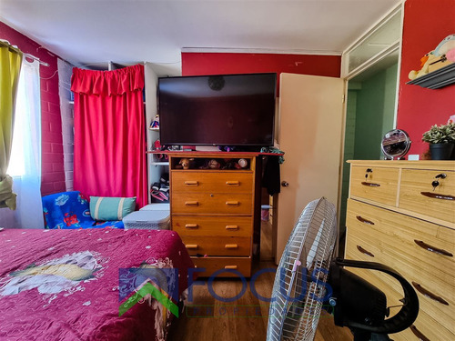 Casa En Venta De 2 Dorm. En Padre Hurtado