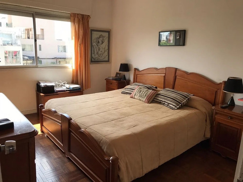 Imagen 11 de 15 de Apto. Venta Pocitos 3 Dorm.+servicio 2 Baños Cocina C/comedor Gge. Tza. Al Frente