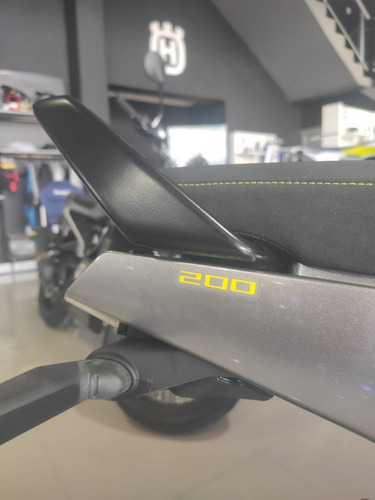 Husqvarna Svartpilen 200 Año 2021