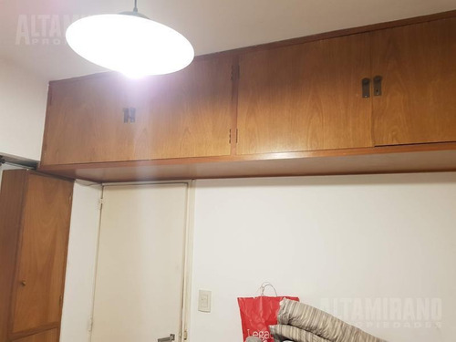 Excelente Depto 2 Ambientes Prox. Centro Comercial , Ideal Inversor O Vivienda , Oportunidad!