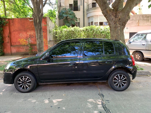 Impecable Renault Clio Mio 5p Confort 5 Puertas Diciem. 2014