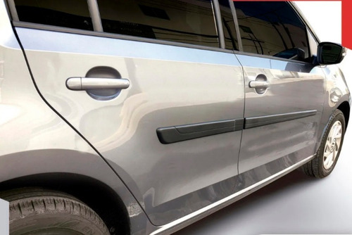 Imagen 3 de 4 de Baguetas Protector Molduras Laterales Vw Up! 5 Puertas