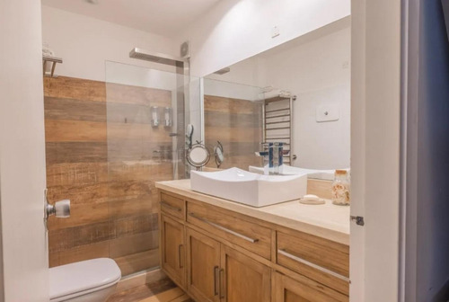 Imagen 12 de 21 de Oportunidad Apto Malvín, 3 Dorm + Servicio + Fondo + 10 Cocheras Con Rentabilidad Ref. 670