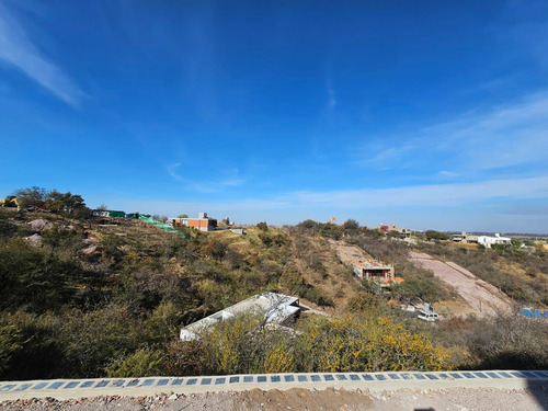 Casa En Venta La Deseada Country 3d Con Vista