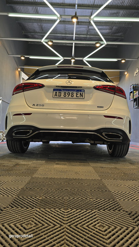 Mercedes-Benz Clase A 2.0 A250 Amg-Line 224Cv