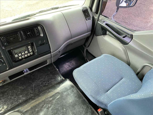 Imagem 11 de 15 de Caminhao Volvo Volvo Vm 260