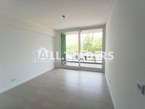 Imperdible Alquiler En Pilar Departamento 2 Amb. Con Balcón Y Vista A Jardines Complejo Luciérnagas