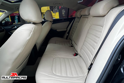 Volkswagen Jetta 2.0 Tsi Highline 4p