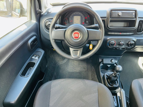 Imagem 8 de 9 de Fiat Mobi Like 1.0 Flex 4p