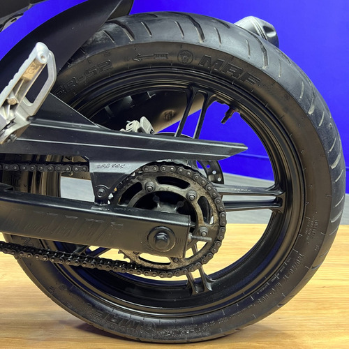 Imagen 8 de 9 de Yamaha Fazer 250 2012
