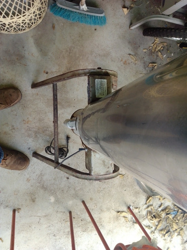 Imagen 4 de 6 de Licuadora Metvisa De 25 Litros, 1,5 Hp