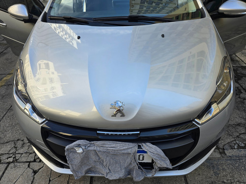 Peugeot 208 1.6 Griffe Business 16v Flex Aut. (pcd) 5p