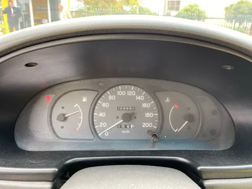 Mitsubishi Lancer 1.3 Gl 4 p
