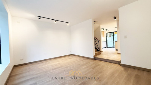 Casa Remodelada Vitacura A Pasos Colegio Manquehue