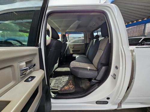 Dodge Ram 2500 5.7 Pickup Slt Aa 4x4 At