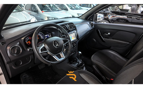 Renault Logan 1.6 16v Sce Flex Zen X-tronic