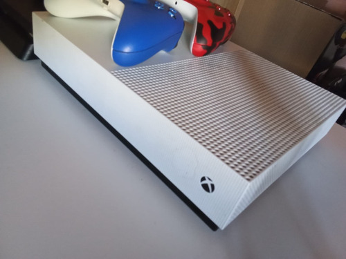 Xbox One S Digital