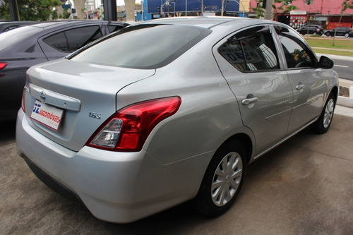 Nissan Versa S 1.6 2019