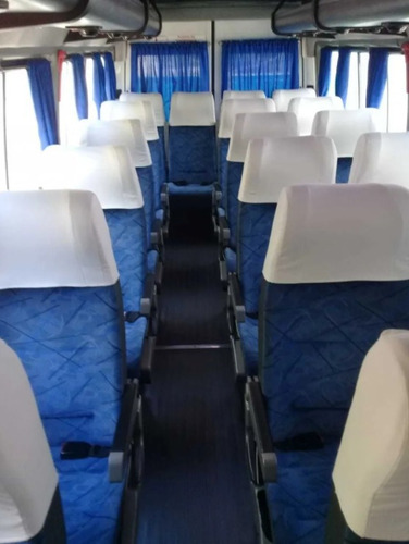 Imagen 3 de 3 de Alquiler Combi Viajes Turismo Traslado De Personal