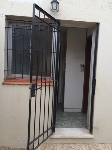 Casa En Venta En Barrio