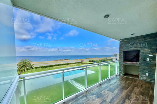Apartamento En Venta En Edificio Cruceros Punta Del Este