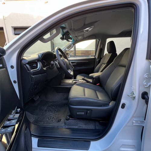Toyota SW4 2.8 Srx 204Cv 4X4 7As At
