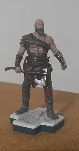 Figura God Of War Kratos Totaku