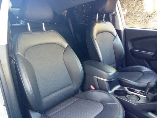 Imagem 3 de 10 de Hyundai Ix35 B Aut. 2.0 Flex Completa - Unico Dono - Bx Km