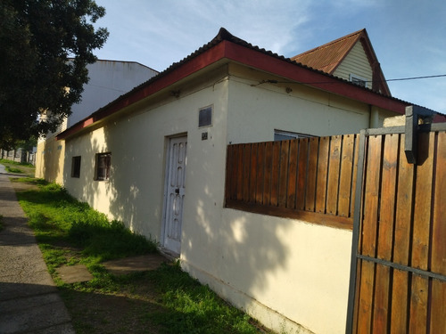 Se Vende Casona Con Bajada A Playa El Durazno