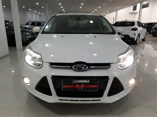 Ford Focus 2.0 TITANIUM SEDAN 16V FLEX 4P AUTOMÁTICO
