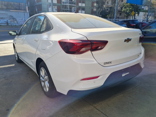 Imagen 7 de 15 de Chevrolet Onix Plus (entrega Inmediata) Pv